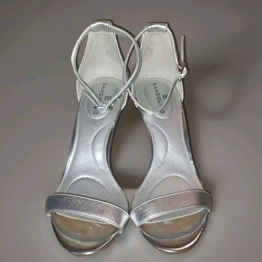 Bandolino Madia Silver Heels Size 6.5M Ankle Strap Metallic Grey Pumps SB5#17 - Picture 2 of 8